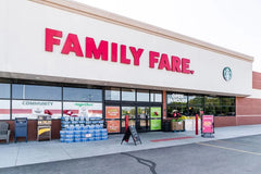 C&S Wholesale Grocers to Acquire SpartanNash in $1.77 Billion Deal