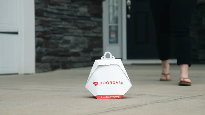 DoorDash's Strategic Future: Why Acquiring Lyft and Hiring Travis Kalanick Could Transform the Delivery Landscape