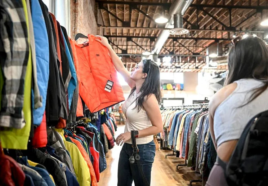 The Rise of Resale: How Economic Shifts are Changing Consumer Behavior in Secondhand Shopping