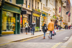 UK Consumer Confidence Dips Amidst Rising Inflation and Economic Shrinkage